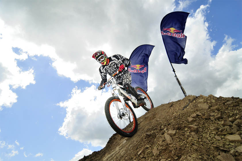 aponomi kupellou 2013 redbull03