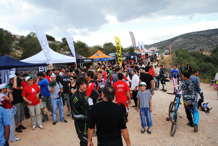 aigaleo2010_kosm_048