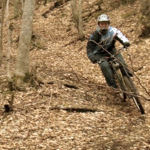 naousa_megadownhill_teaser2011